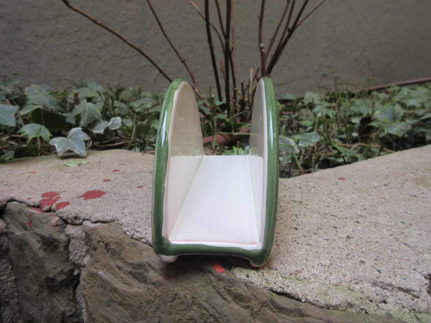 Ceramic napkin holder