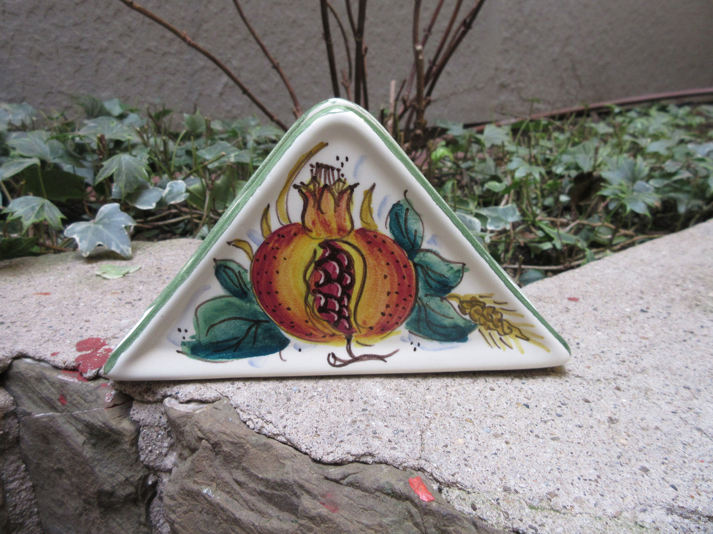 Ceramic napkin holder