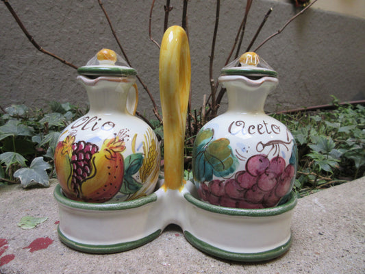 Ceramic oil and vinegar set