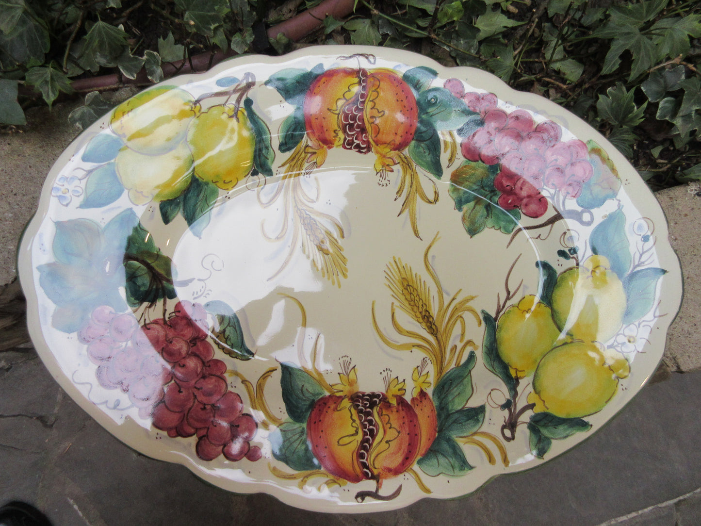 Piatto in ceramica