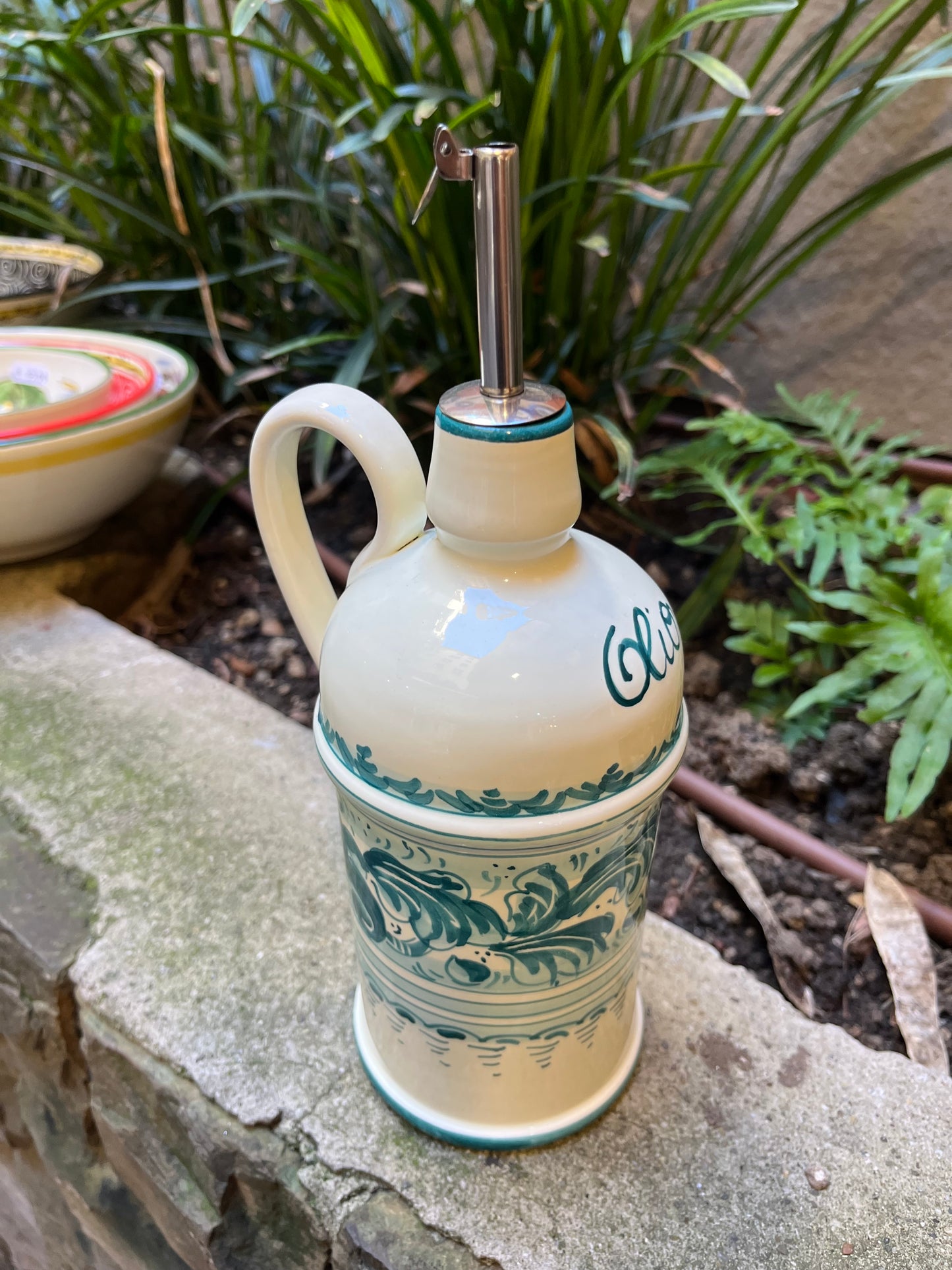 Ceramic oil dispenser