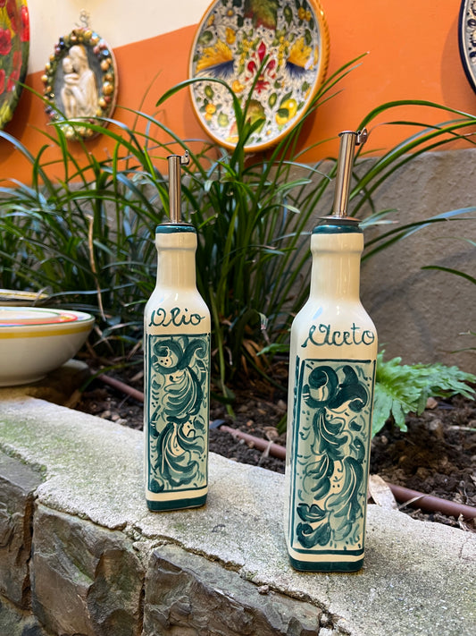 Ceramic oil dispenser