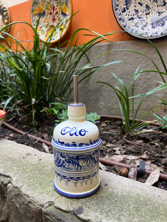 Ceramic oil dispenser