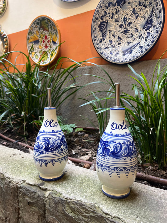 Ceramic oil dispenser