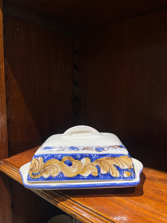 Ceramic butter dish