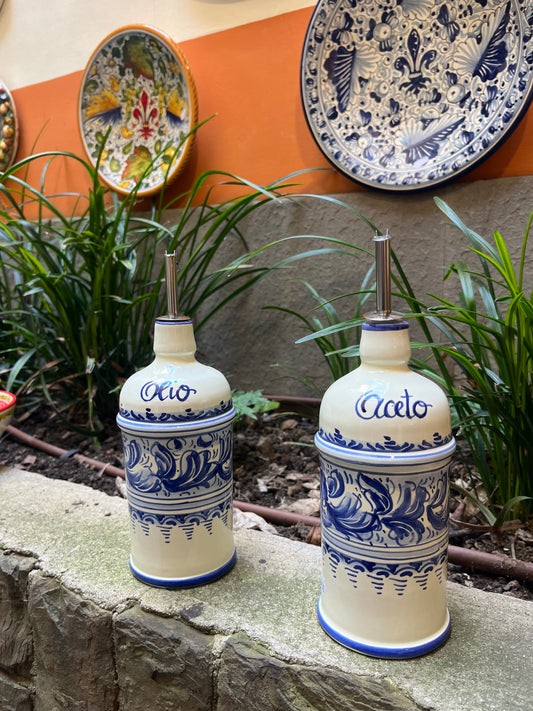 Ceramic oil dispenser