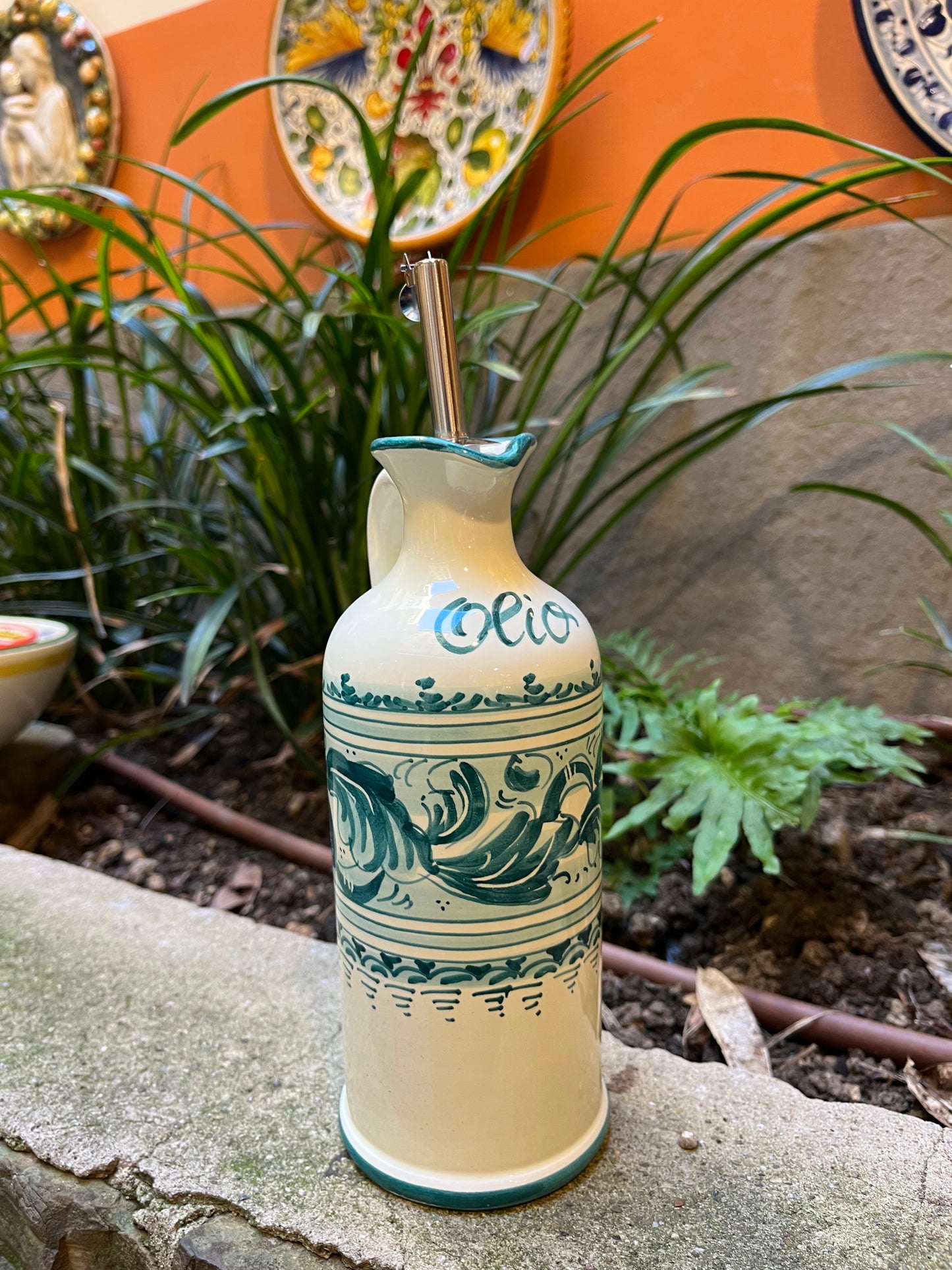 Ceramic oil dispenser
