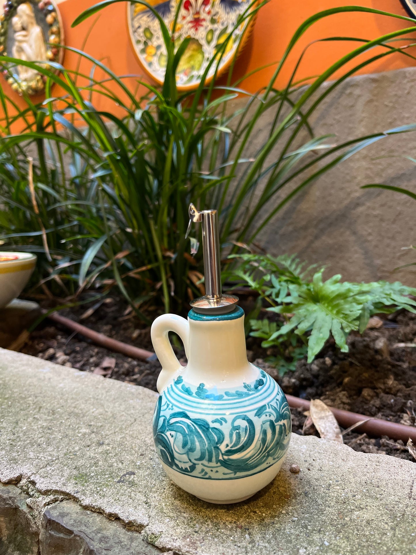 Ceramic oil dispenser