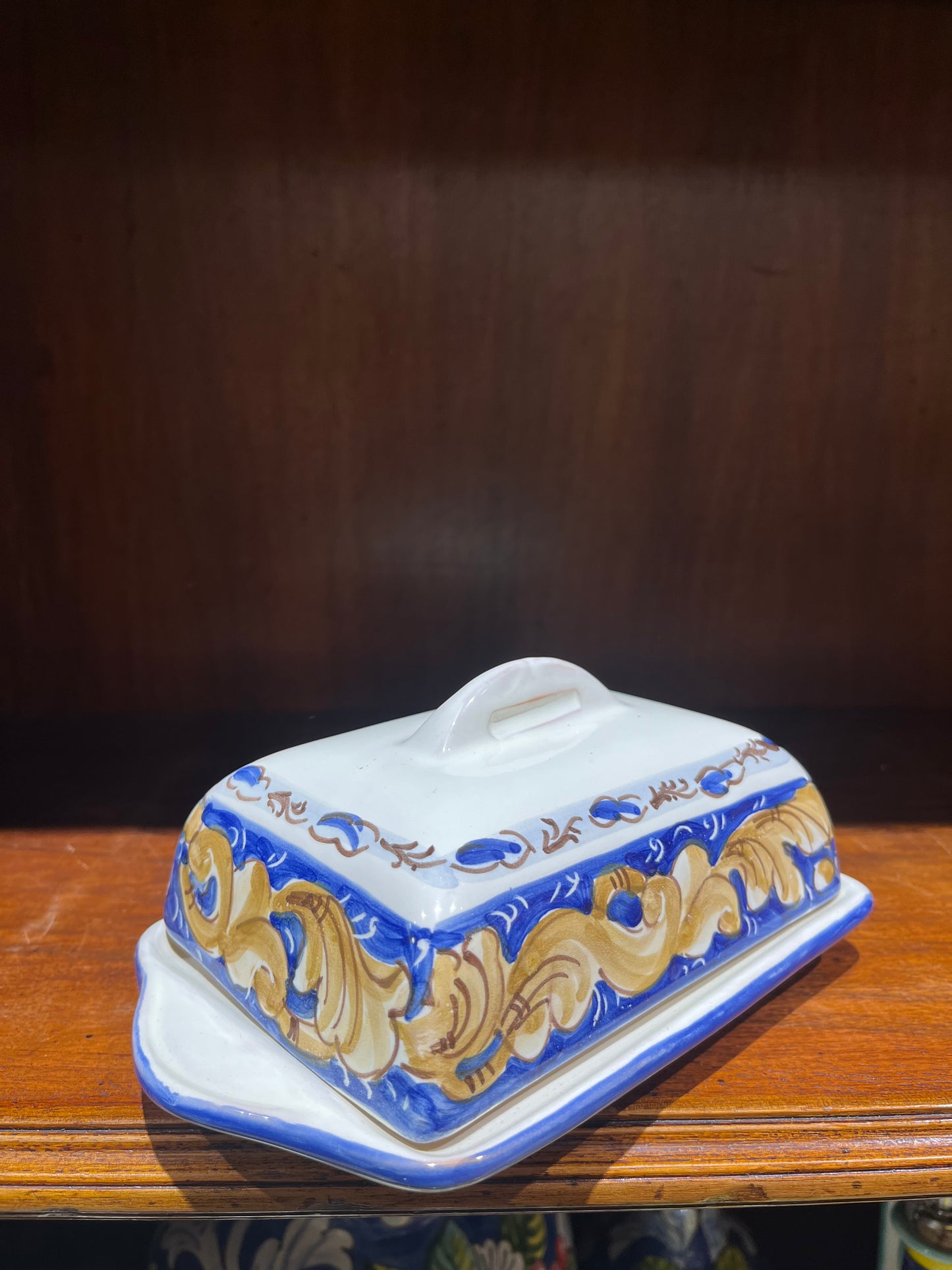 Ceramic butter dish
