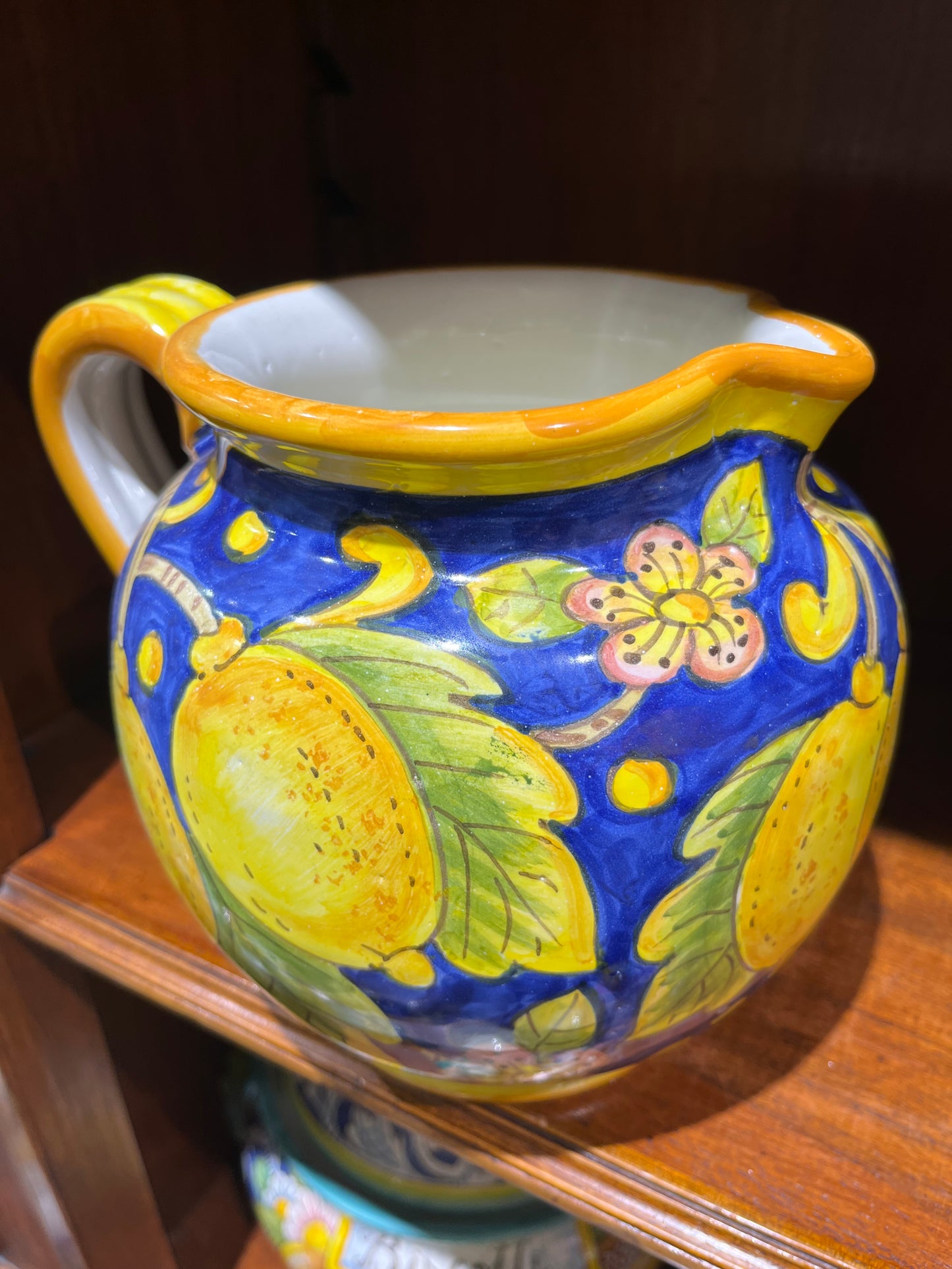 Ceramic pitchers/carafes