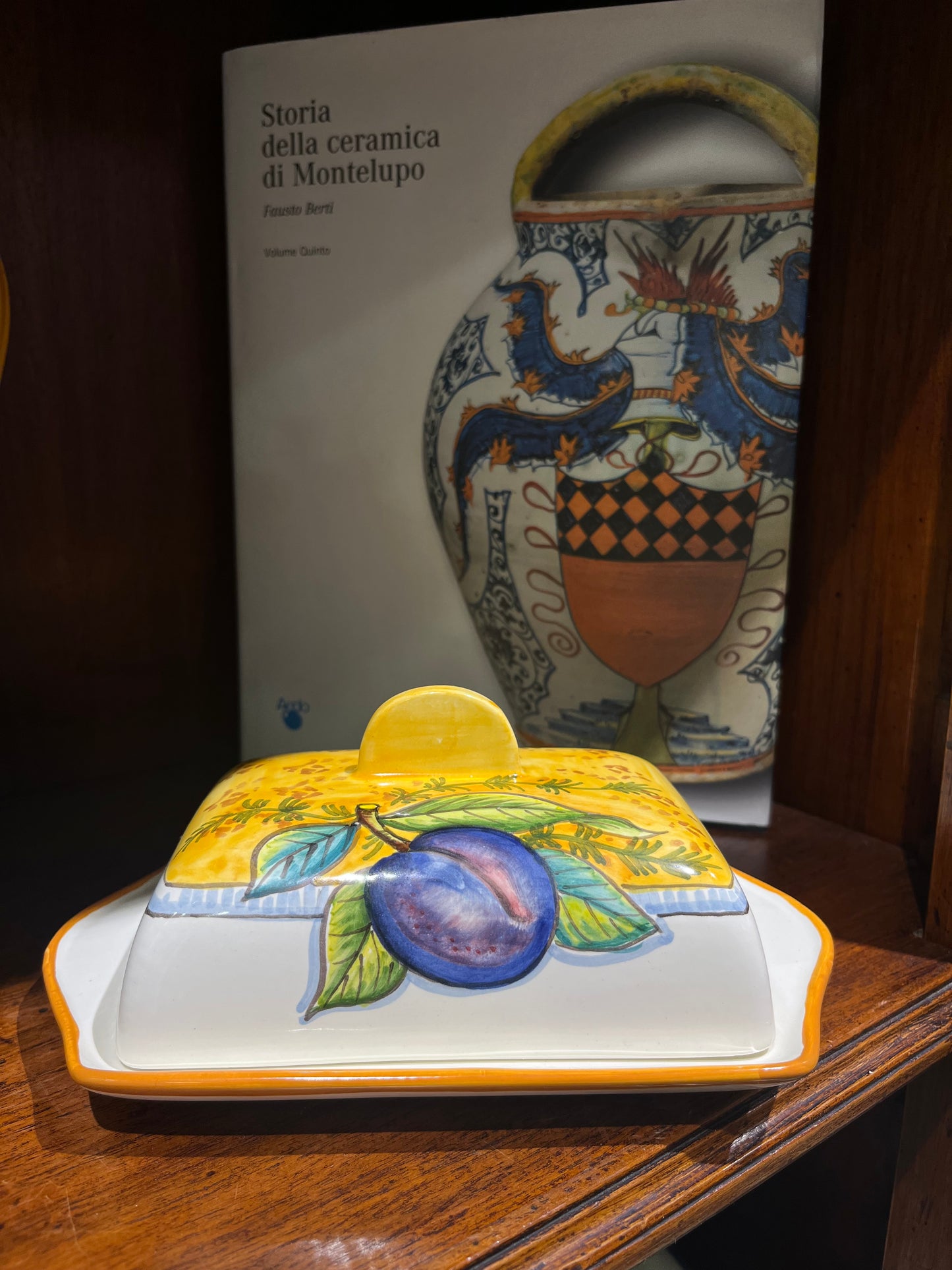 Ceramic butter dish
