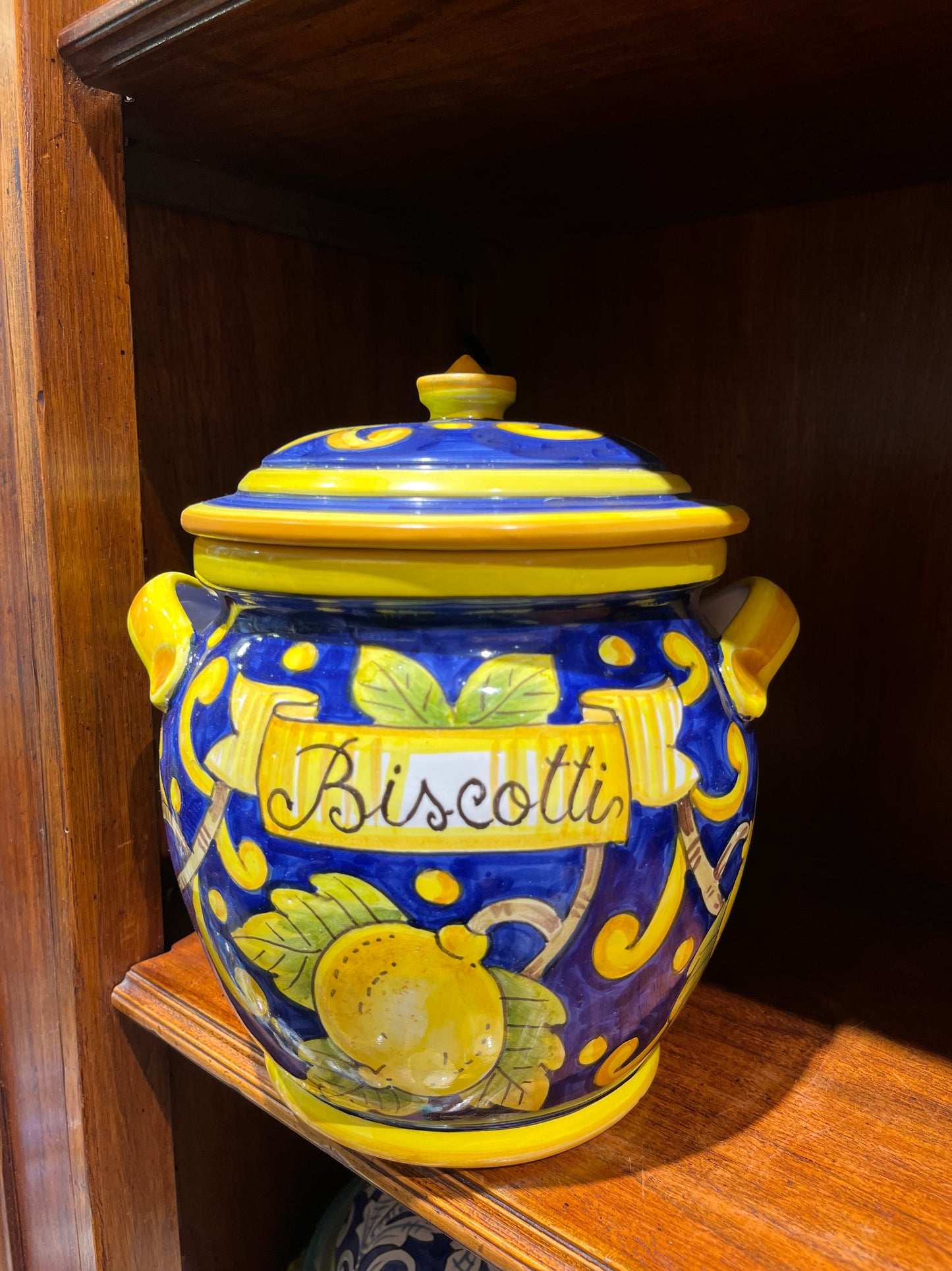Ceramic cookie jar