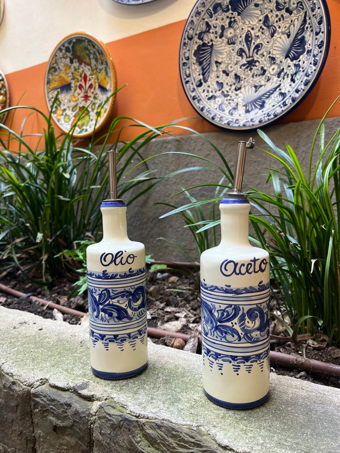 Ceramic oil dispenser