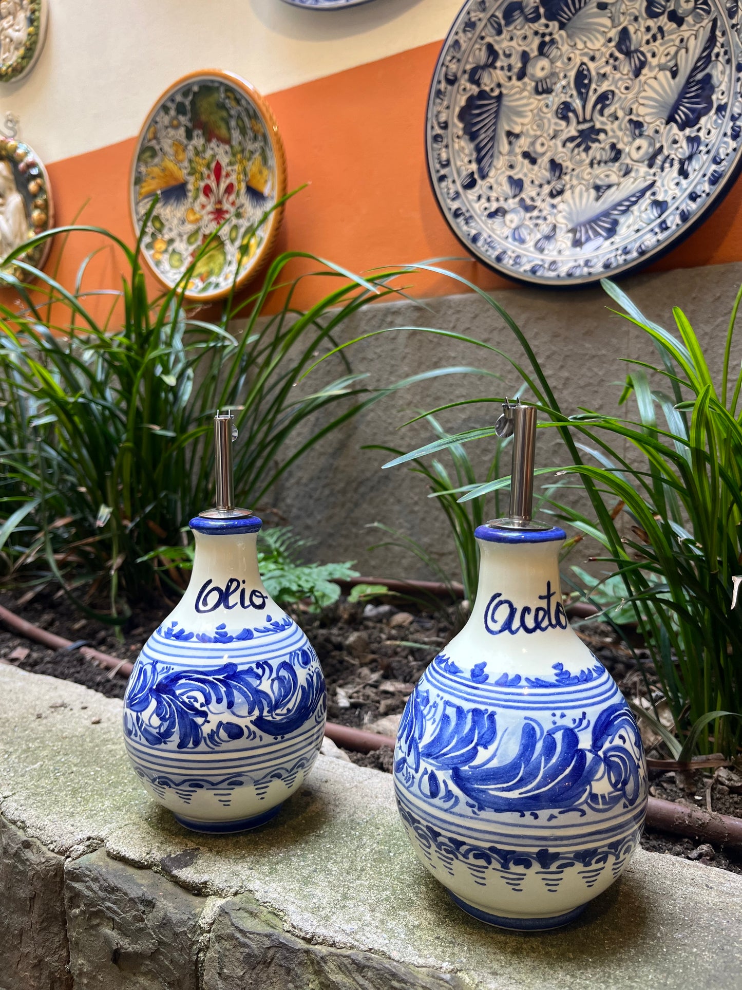 Ceramic oil dispenser