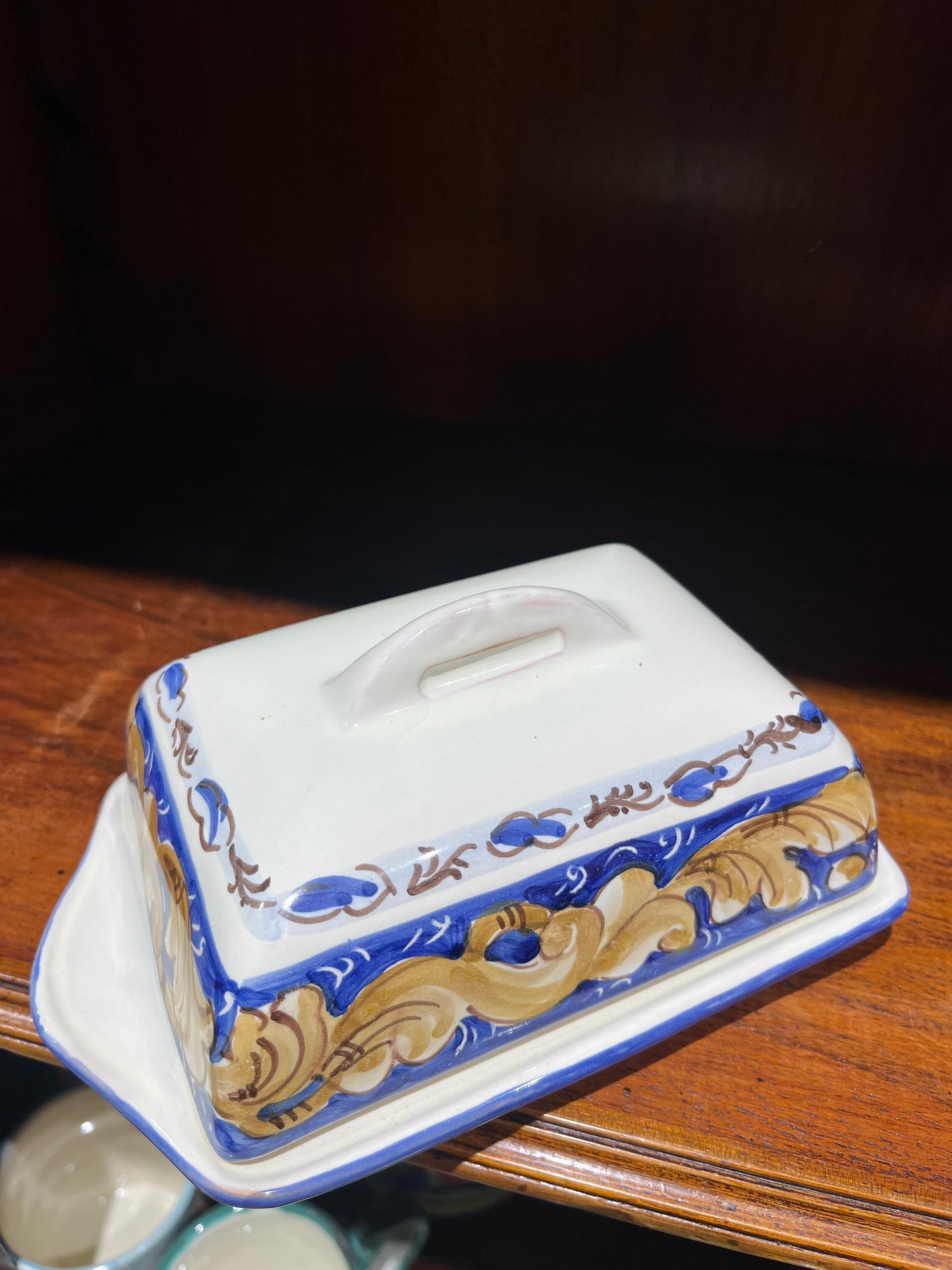 Ceramic butter dish