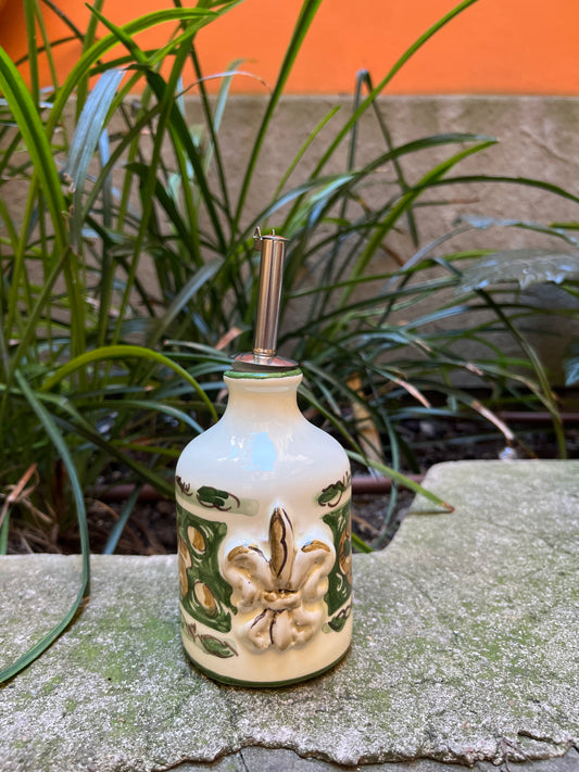 Ceramic oil dispenser