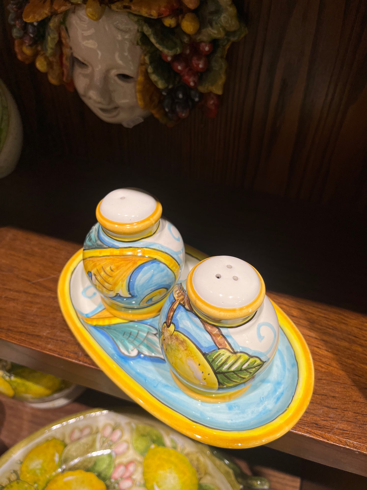 salt and pepper shakers