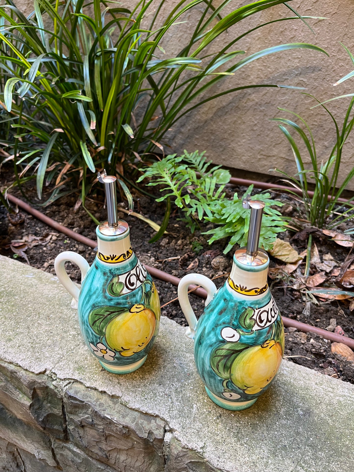 Ceramic oil dispenser