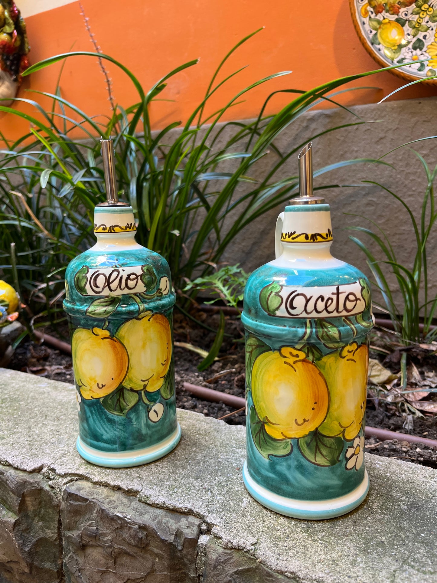 ceramic oil dispenser
