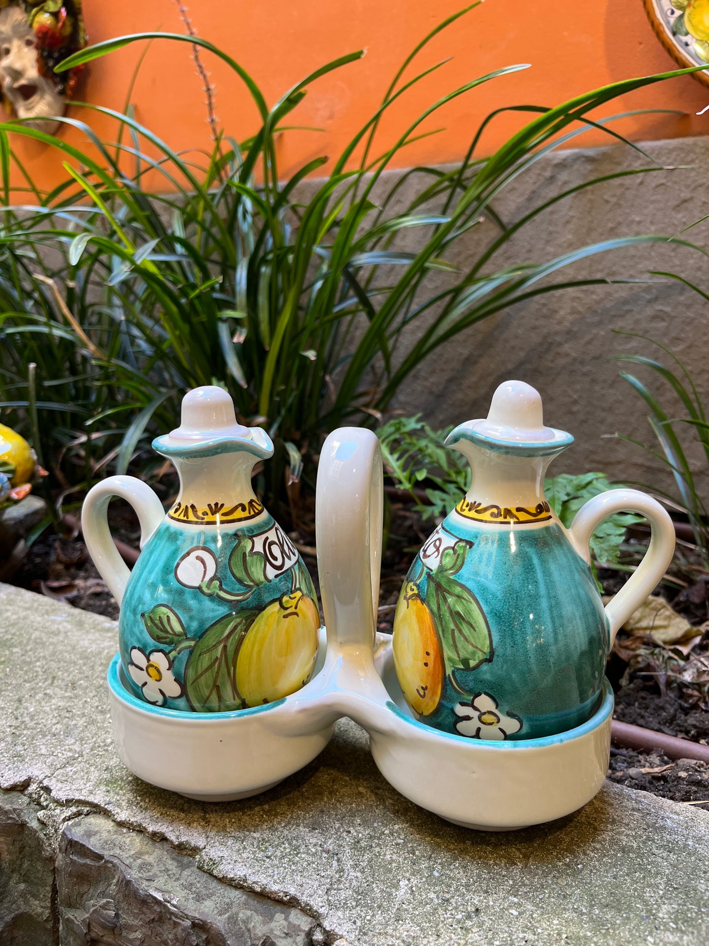 Ceramic oil and vinegar set
