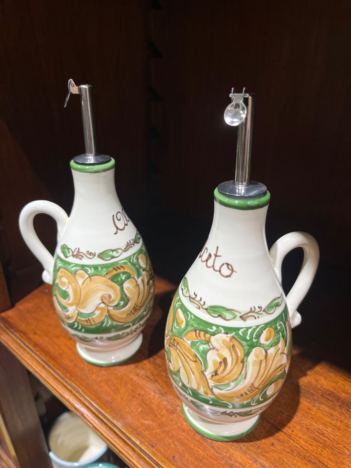 Ceramic oil dispenser