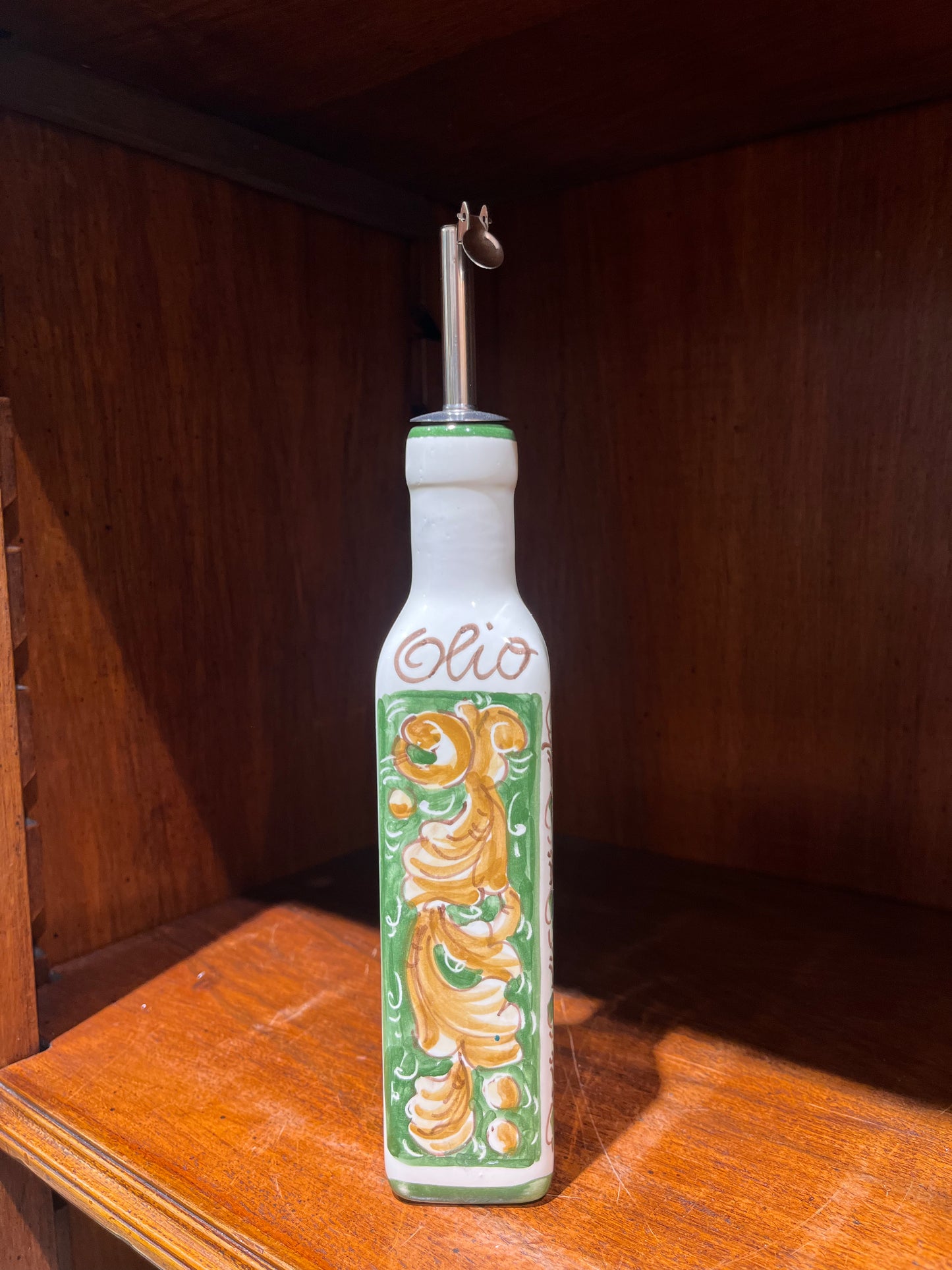 Ceramic oil dispenser