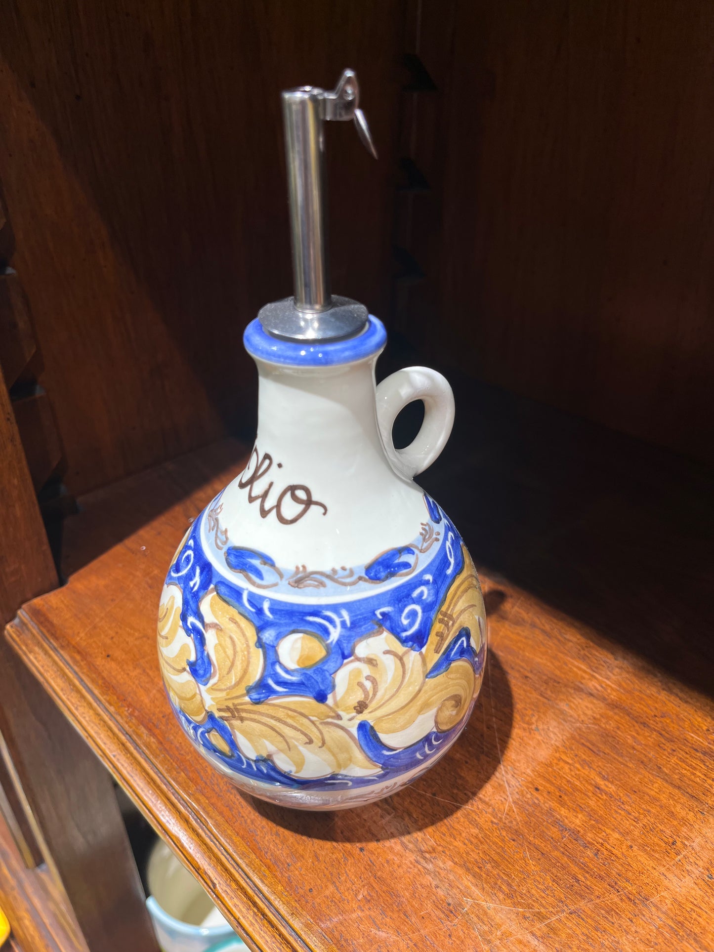 Ceramic oil dispenser
