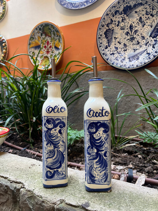 Ceramic oil dispenser