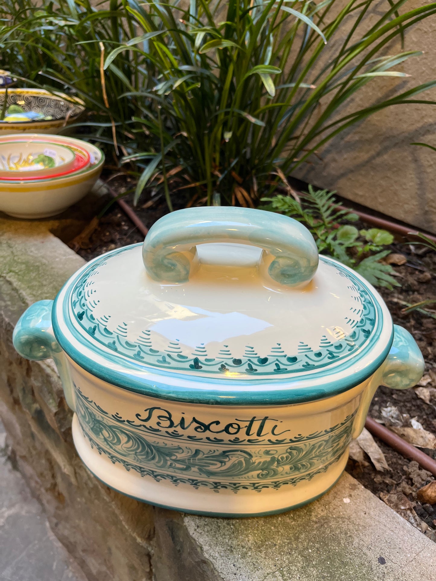 ceramic biscuits jar