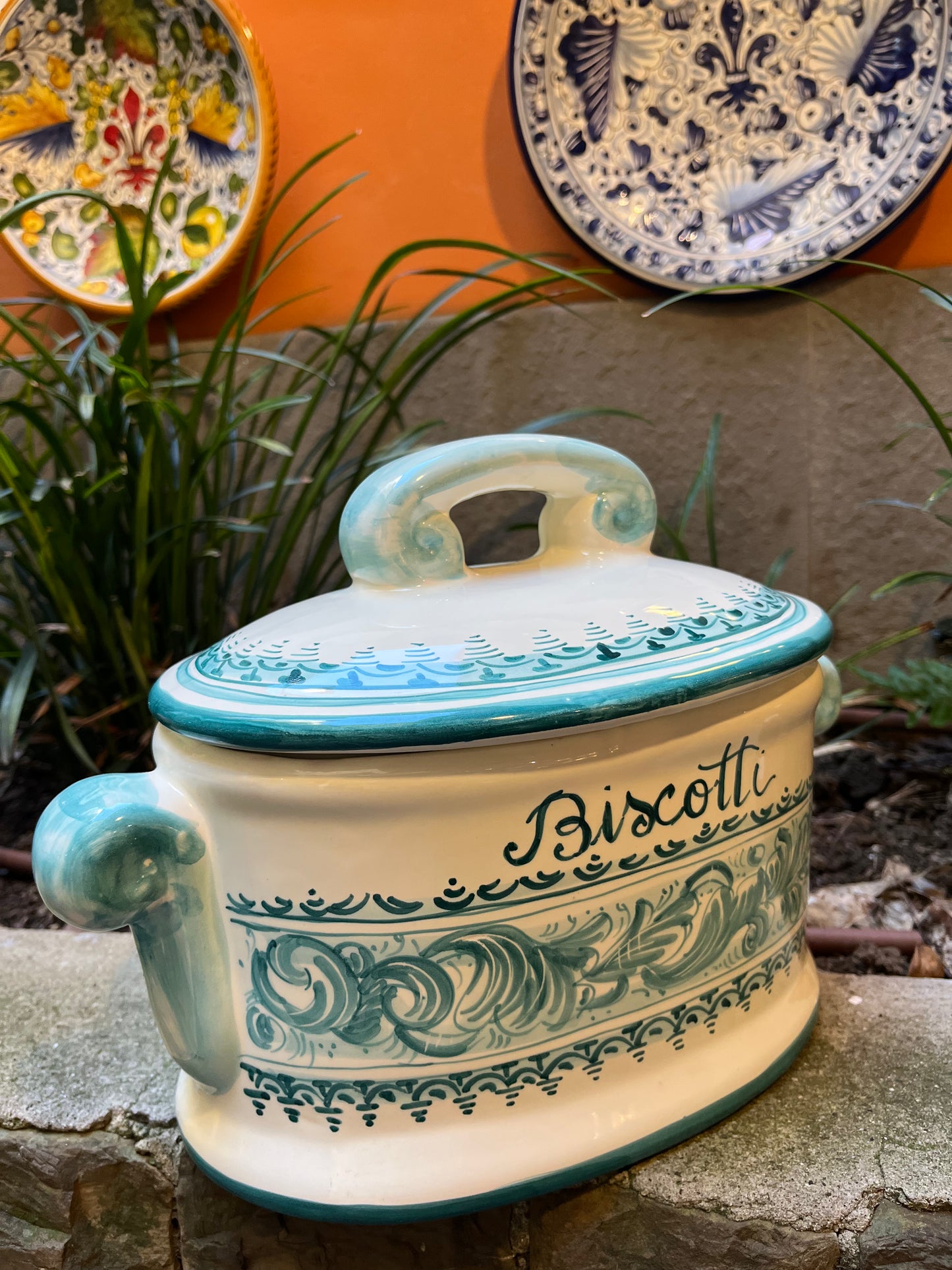 ceramic biscuits jar