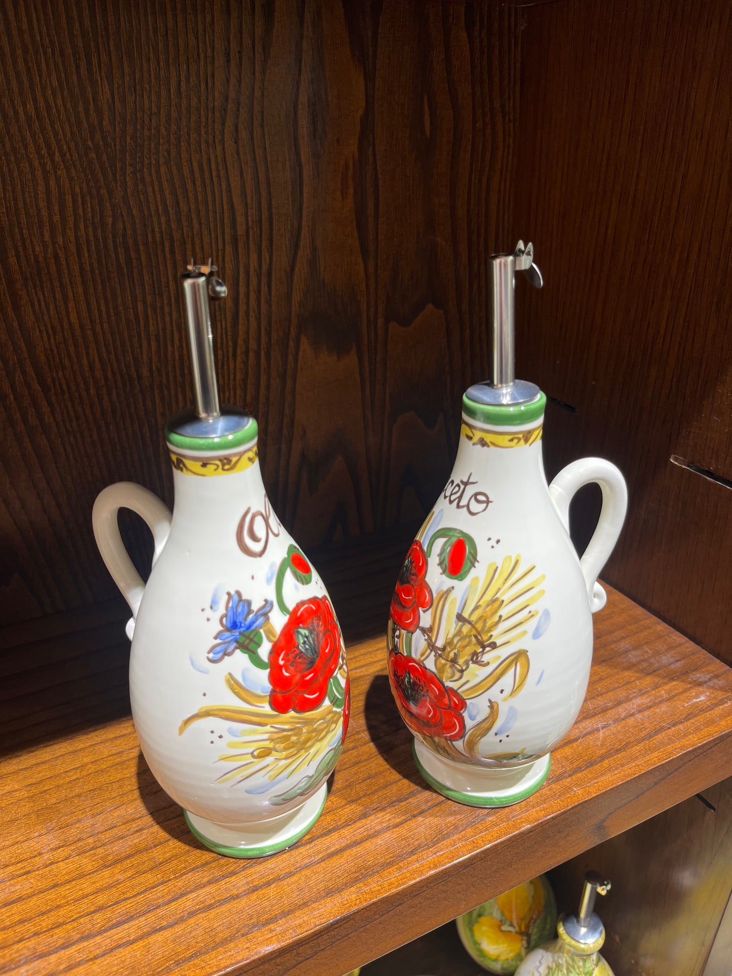 Ceramic oil container