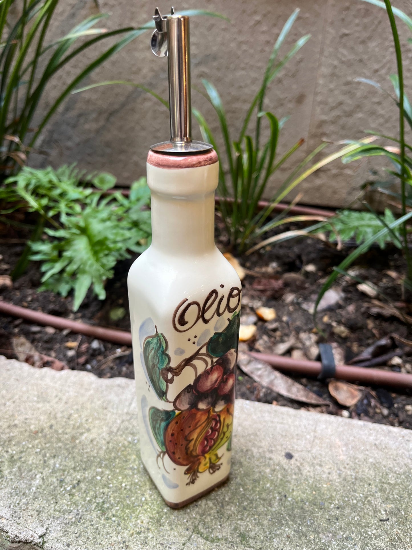ceramic oil dispenser