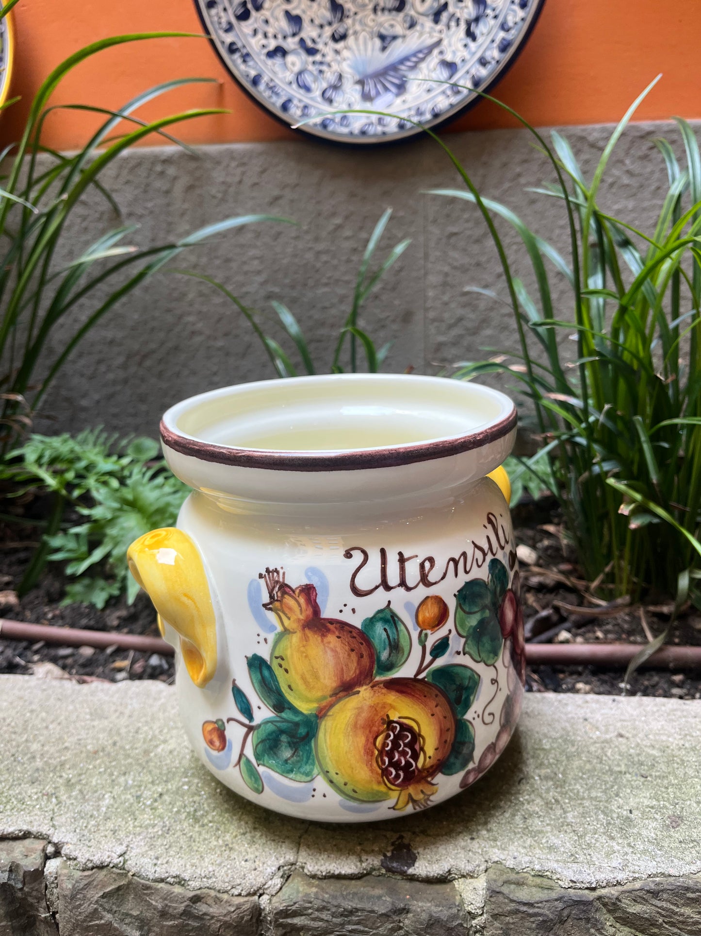 Ceramic utensil holder