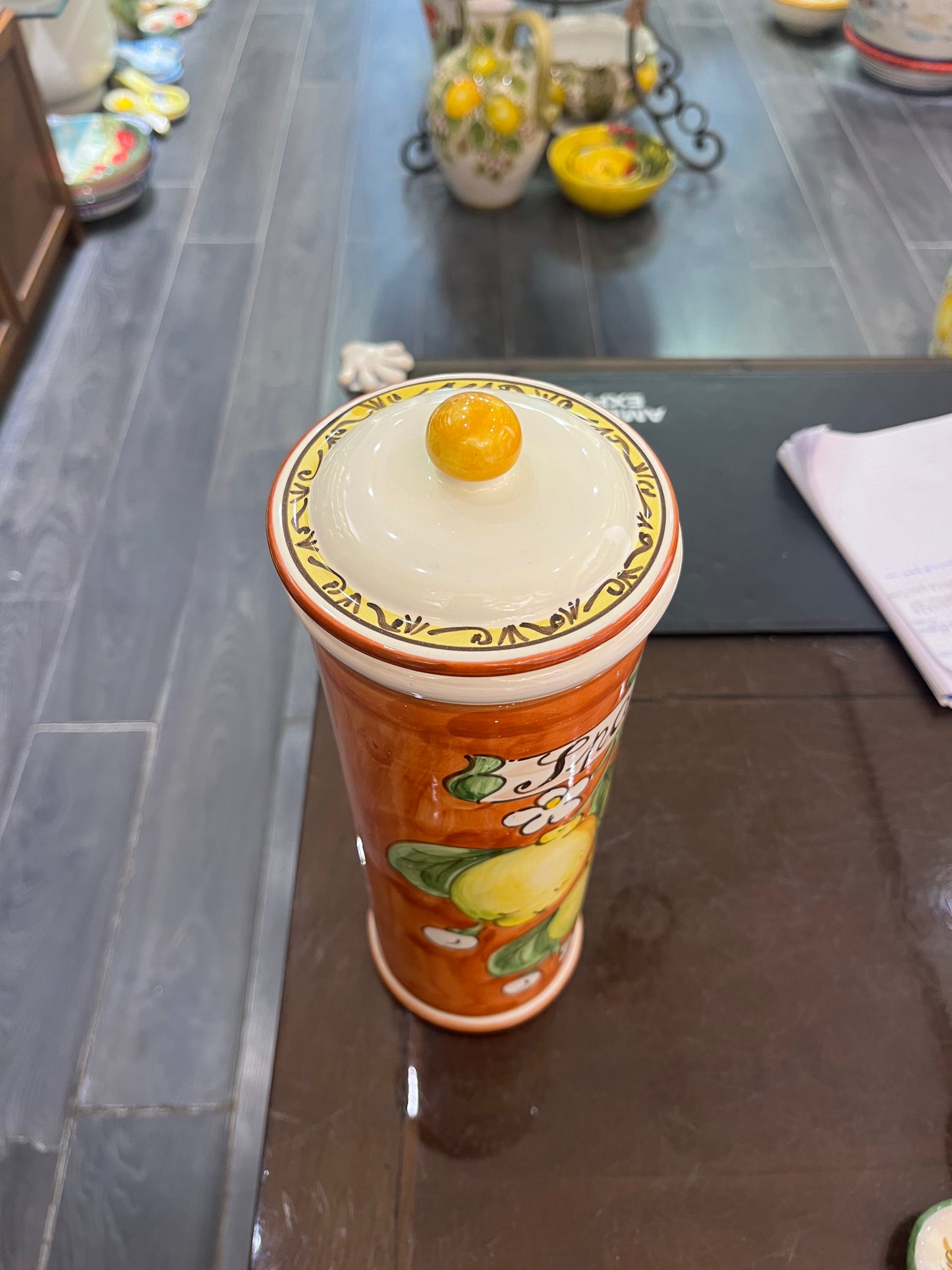 ceramic ‘spaghetti’ container