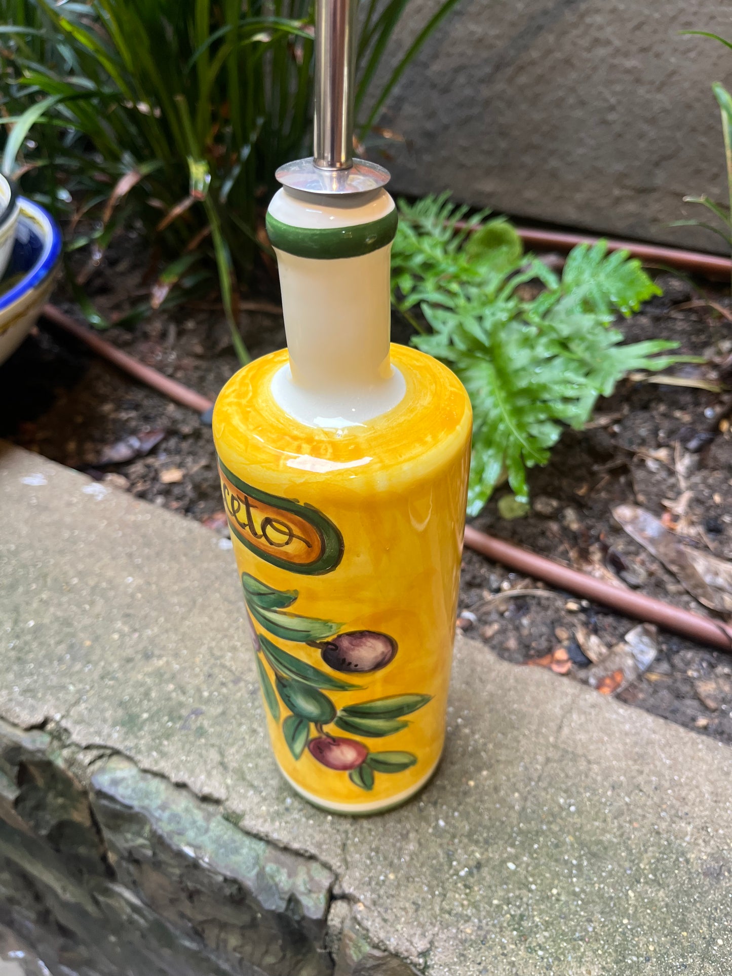 ceramic vinegar dispenser