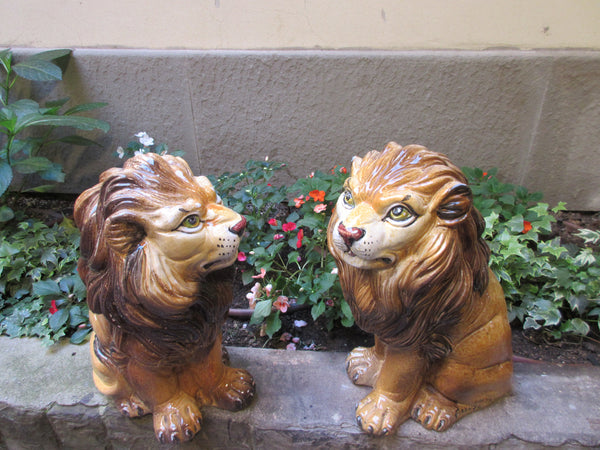 ceramic lions decor