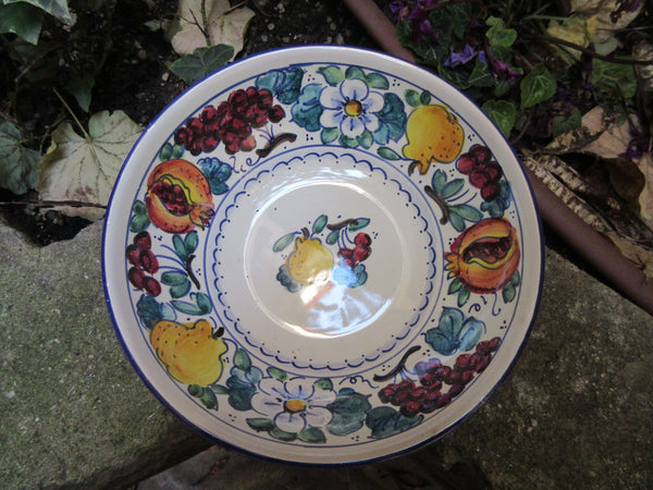 Ceramic bowl set